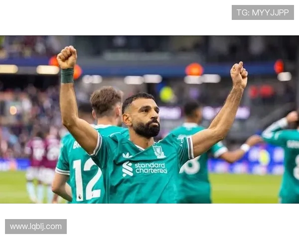 穆罕默德·萨拉赫：从埃及球场新星到世界足坛顶级球员的成长之路