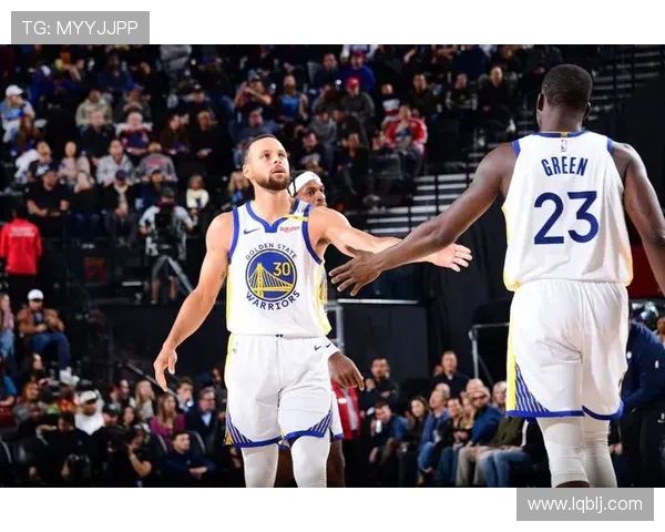 勇士队与对手的激烈对决回顾2018年1月8日精彩录像重温