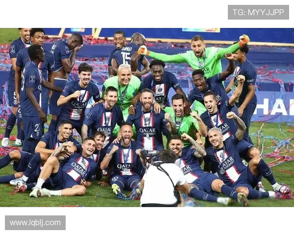 姆巴佩在巴黎圣日耳曼的辉煌历程与未来展望分析